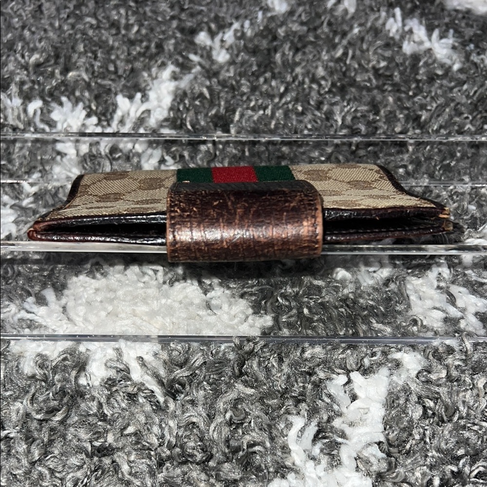 EUC Gucci Sherry Line Agenda - Picture 4 of 15